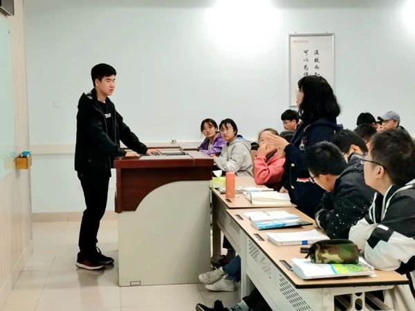 为大家讲解相关知识.jpg